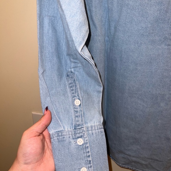 Disney Parks Winnie the Pooh Embroidered Denim Button Up Shirt 1X NWT - Picture 7 of 10